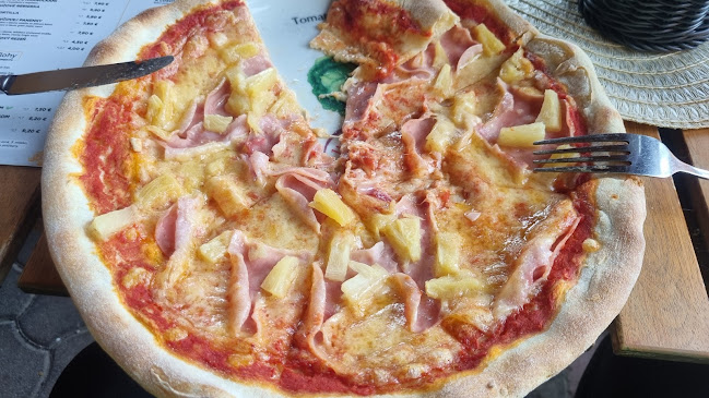 Opinii despre Tutto Bene Pizzeria în Trstená - Gastronómia a pohostinstvo