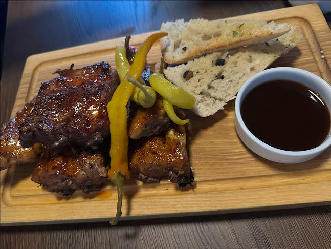 PÁVIK - Gastronómia a pohostinstvo