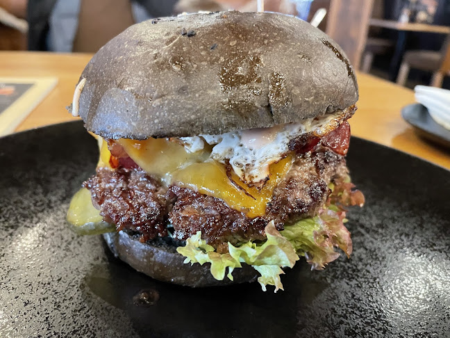 Nestville Taberna - Hniezdne