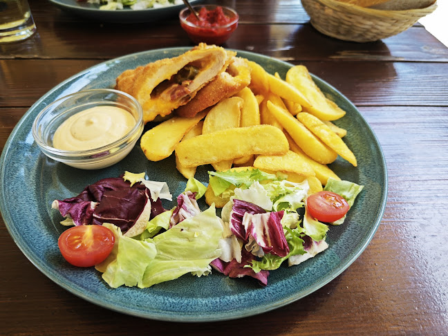 Rooster Pub - Gastronómia a pohostinstvo