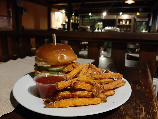 Škultétyho 529/2, 949 11 Nitra