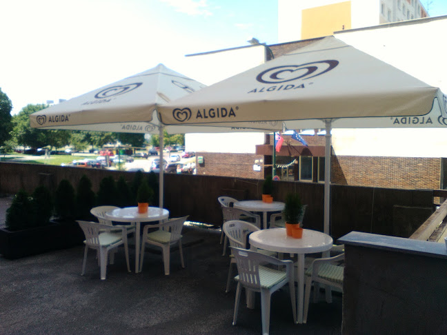 Opinii despre Pagáče a zmrzlina v pasáži în Bratislava - Gastronómia a pohostinstvo