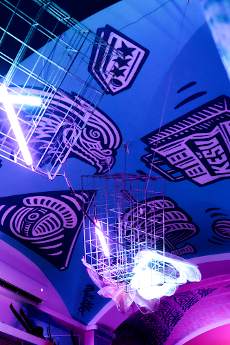 Comentarii opinii despre Manifest