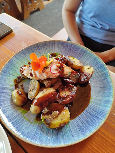 Goralská reštaurácia u Petrika - Gastronómia a pohostinstvo