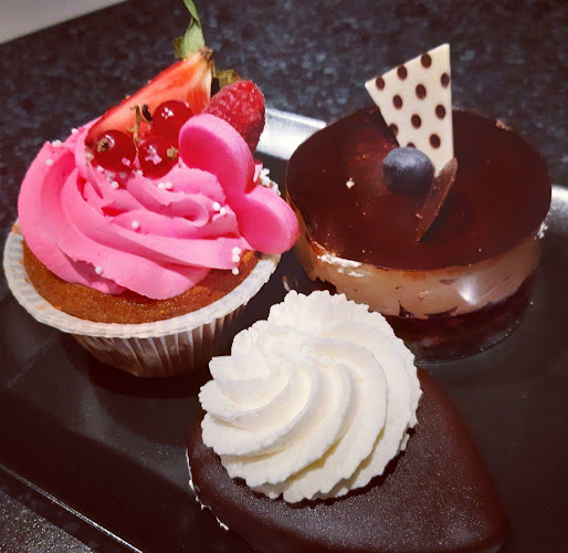 Cafe de la tutti - Gastronómia a pohostinstvo