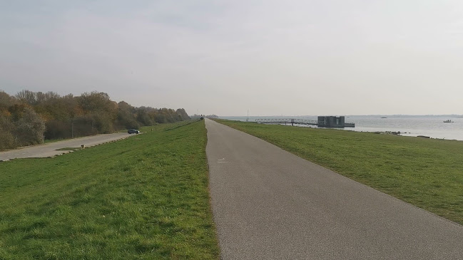 Comentarii opinii despre BAZZI BISTRO Hamuliakovo