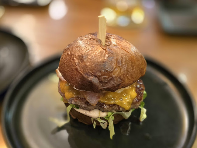 Manzo Steak & Burger - Gastronómia a pohostinstvo
