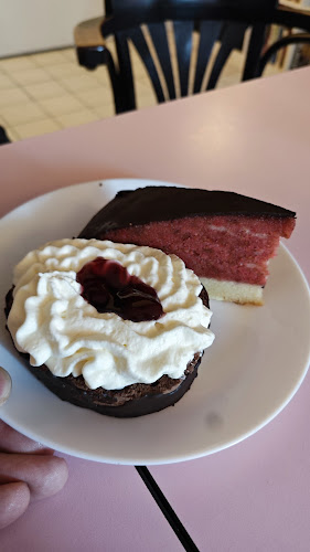 Raketová 1955/1, 821 02 Bratislava