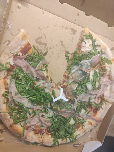 Comentarii opinii despre Pizza33 Komárno