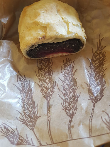 DOBROTA_ Predajňa s kaviarňou a raňajkovým menu - Prievidza