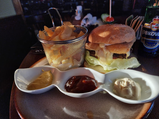 Woodstock Bar&Restaurant - Gastronómia a pohostinstvo