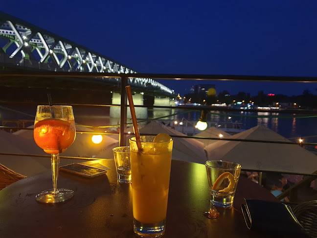 Opinii despre Pláž Staré Mesto în Bratislava - Gastronómia a pohostinstvo