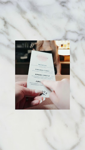 LUXURY COCKTAIL BAR - Gastronómia a pohostinstvo