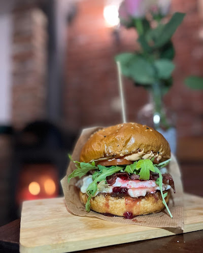 Pizzeria burger & grill bar Ranč Koník - Strečno