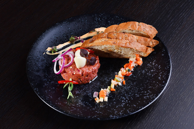 Mamut Pub - Gastronómia a pohostinstvo