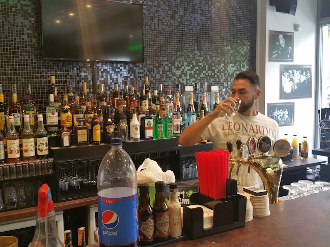 Opinii despre Momo Music Bar & Restaurant în Bratislava - Gastronómia a pohostinstvo