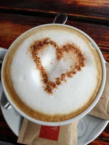 Sokolská 80, 908 72 Závod