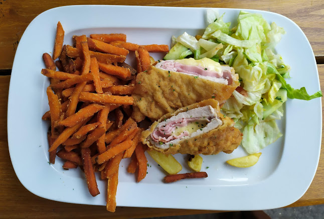 U Čerma - Gastronómia a pohostinstvo