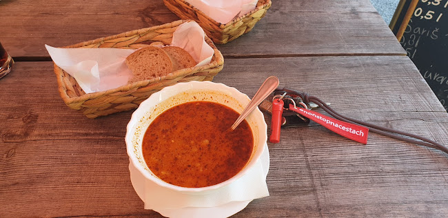 Kostolianska zmrzlina - Gastronómia a pohostinstvo