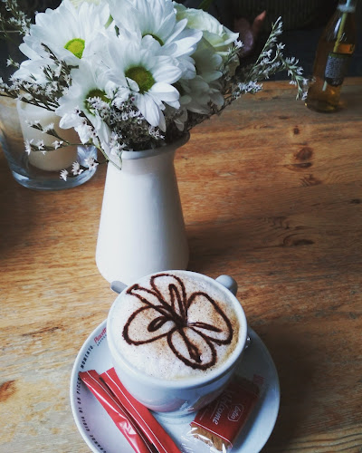 Kaviareň Štefánka - Gastronómia a pohostinstvo