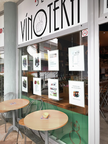 Vinotéka Slimák 1. poschodie OD Slimák - Bratislava