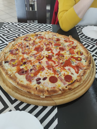 Pizza LAMAMIJA - Gastronómia a pohostinstvo