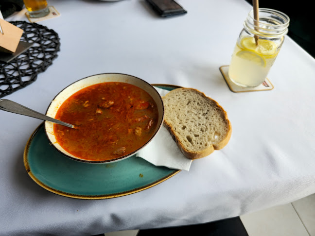 Opinii despre Reštaurácia Kamenec în Zákamenné - Gastronómia a pohostinstvo