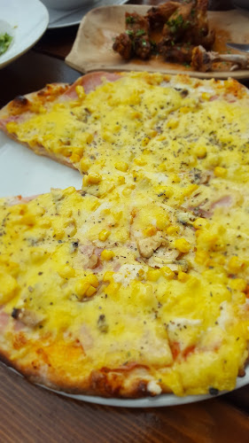 Country Saloon - Gastronómia a pohostinstvo