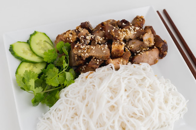 Comentarii opinii despre NEM Bistro