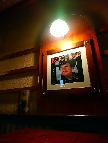 Opinii despre Espresso Dvorana în Petržalka - Gastronómia a pohostinstvo