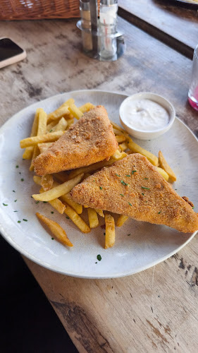 Opinii despre Koliba Zlatá podkova în Sídlisko KVP - Gastronómia a pohostinstvo