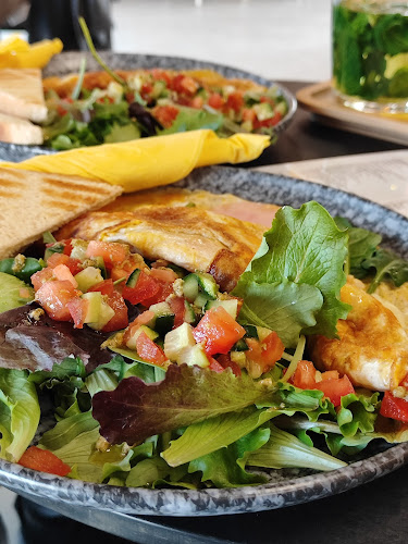 Opinii despre Lodenica Caffe în Karlova Ves - Gastronómia a pohostinstvo