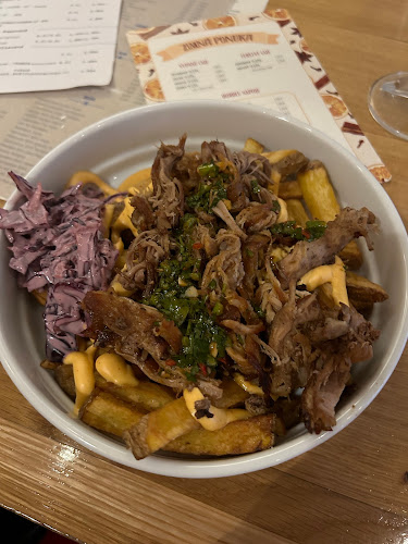 Hviezdoslavova 137/8, 911 01 Trenčín