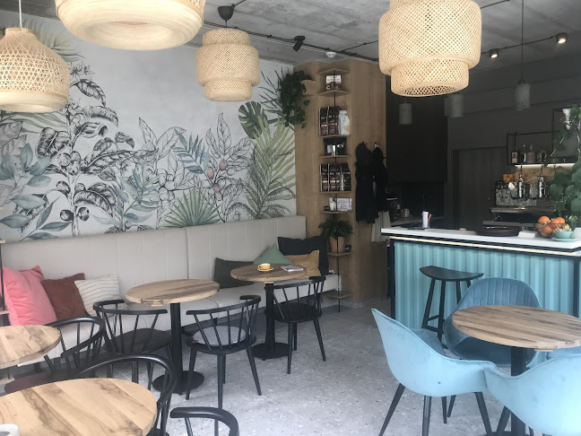 Opinii despre LEVA coffee & drinks în Galanta - Gastronómia a pohostinstvo