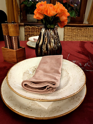 Husacina Gurmánsky Grob - Gastronómia a pohostinstvo