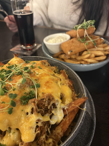 Comentarii opinii despre Mamut Pub