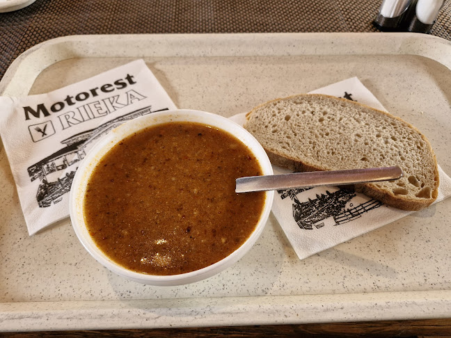 Opinii despre Motorest Rieka în Kraľovany - Gastronómia a pohostinstvo