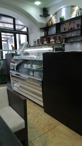 Opinii despre Cukráreň Jaskyňa în Nové Mesto nad Váhom - Gastronómia a pohostinstvo