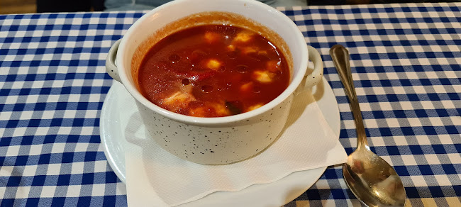 Opinii despre Reštaurácia a penzión Villa Regia în Košice - Gastronómia a pohostinstvo