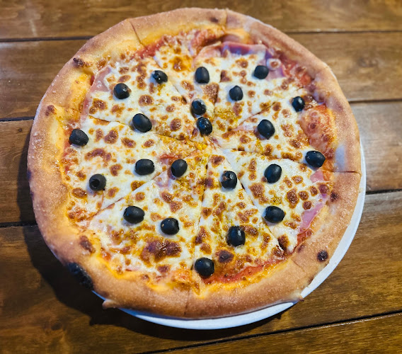 Opinii despre KRUHOVKA s. r. o. în Nové Mesto nad Váhom - Gastronómia a pohostinstvo