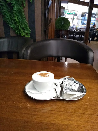 People caffe bar - Gastronómia a pohostinstvo