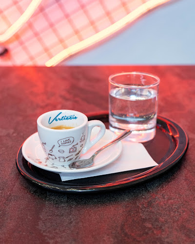 Comentarii opinii despre MANGO café & shisha bar