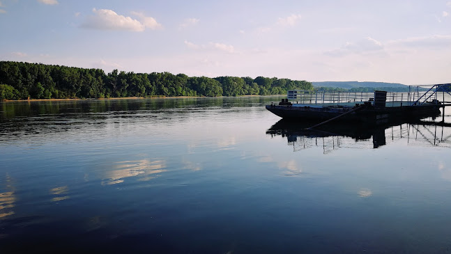 moča 697, 946 37 Moča