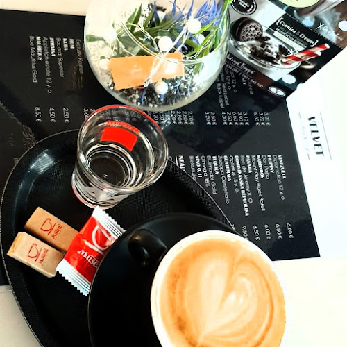 VELVET coffee&club - Gastronómia a pohostinstvo