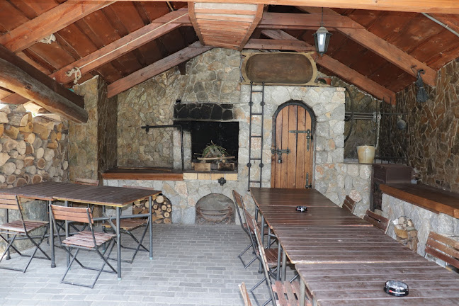 GAZDOVSKÝ DVOR MLYNKY