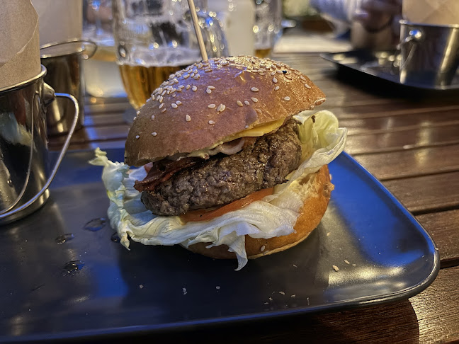 Comentarii opinii despre The Irish Times Pub