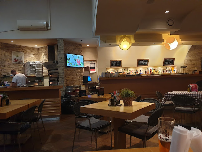 Gorkého 201/11, 811 01 Bratislava