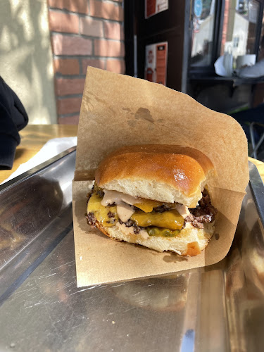 Burger Bar - Gastronómia a pohostinstvo