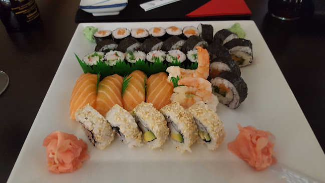 KIKAKU SUSHI BAR - Gastronómia a pohostinstvo