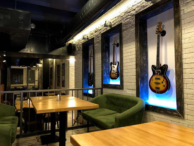 Kalinčiakova 6638/1, 974 05 Banská Bystrica